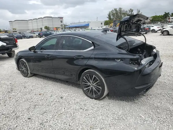 58ADZ1B18RU162200 2024 LEXUS ES - Image 2