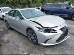 58ADZ1B18RU163301 2024 LEXUS ES