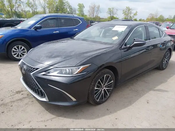 58ADZ1B18RU170975 2024 LEXUS ES - Image 2