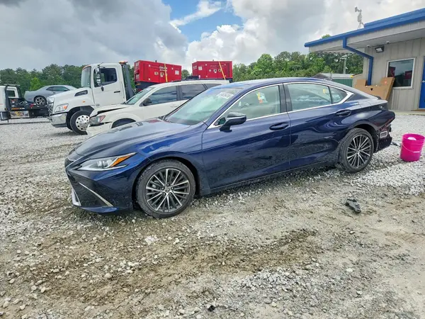 58ADZ1B18RU171575 2024 LEXUS ES - Image 1