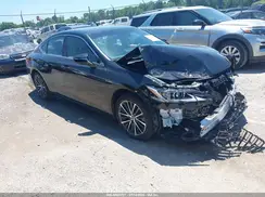 58ADZ1B18RU179160 2024 LEXUS ES