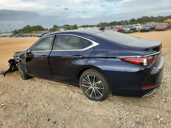 58ADZ1B18SU188351 2025 LEXUS ES - Image 2
