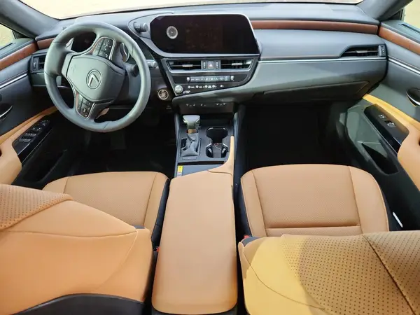 58ADZ1B18SU188351 2025 LEXUS ES - Image 8