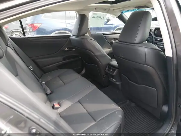 58ADZ1B18SU206847 2025 LEXUS ES - Image 8