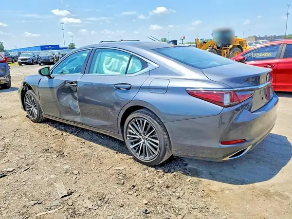 58ADZ1B18SU210896 2025 LEXUS ES - Image 2