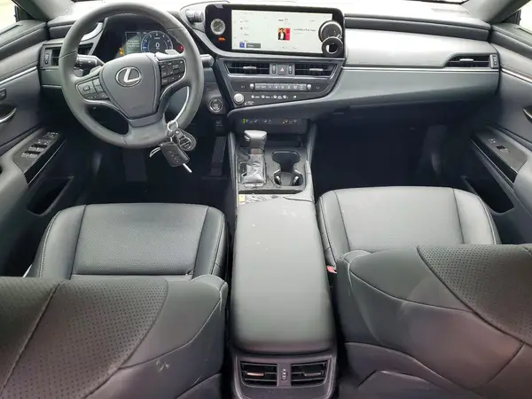 58ADZ1B18SU216553 2025 LEXUS ES - Image 8