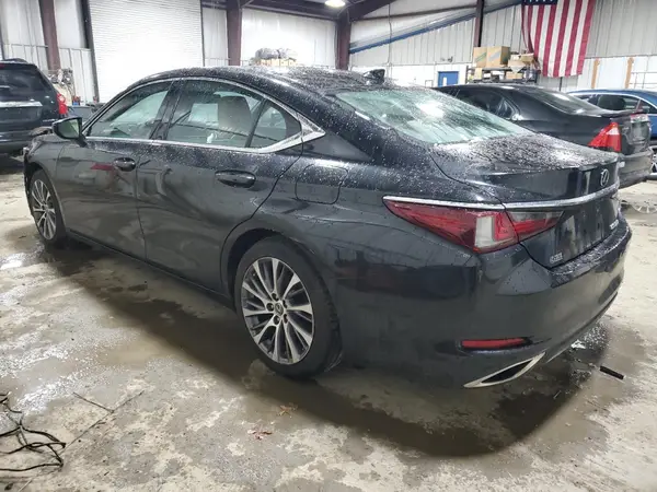 58ADZ1B19LU056149 2020 LEXUS ES - Image 2