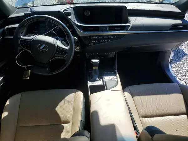 58ADZ1B19LU057284 2020 LEXUS ES - Image 8