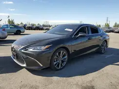 58ADZ1B19LU076983 2020 LEXUS ES