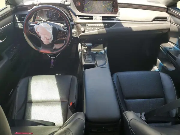 58ADZ1B19MU083921 2021 LEXUS ES - Image 8