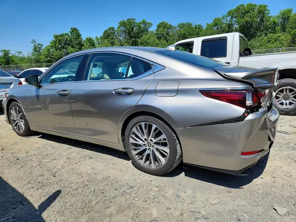 58ADZ1B19MU086527 2021 LEXUS ES - Image 2