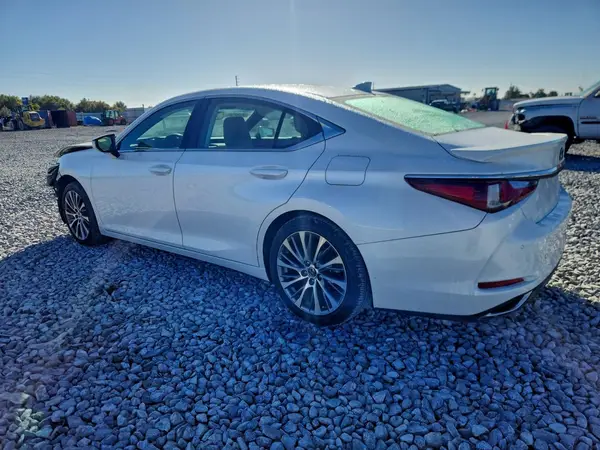 58ADZ1B19MU088715 2021 LEXUS ES - Image 2