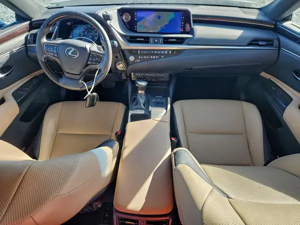 58ADZ1B19MU088715 2021 LEXUS ES - Image 8