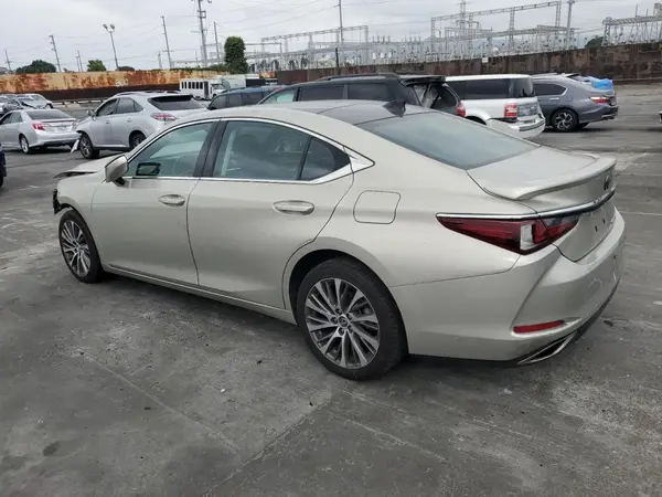 58ADZ1B19MU091615 2021 LEXUS ES - Image 2