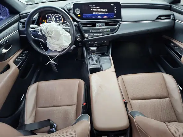 58ADZ1B19NU111055 2022 LEXUS ES - Image 8