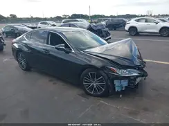 58ADZ1B19NU113579 2022 LEXUS ES