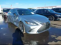 58ADZ1B19NU123142 2022 LEXUS ES