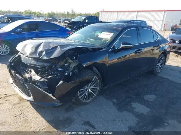 58ADZ1B19RU165106 2024 LEXUS ES - Image 2