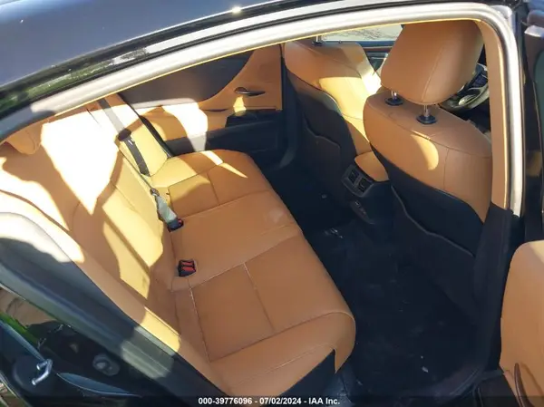 58ADZ1B19RU165106 2024 LEXUS ES - Image 8