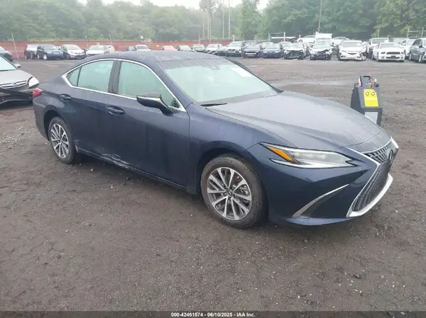 58ADZ1B19RU166062 2024 LEXUS ES - Image 1