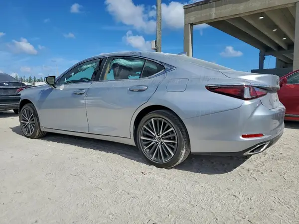 58ADZ1B19RU174579 2024 LEXUS ES - Image 2