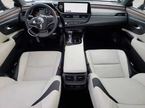 58ADZ1B19RU174730 2024 LEXUS ES - Image 8