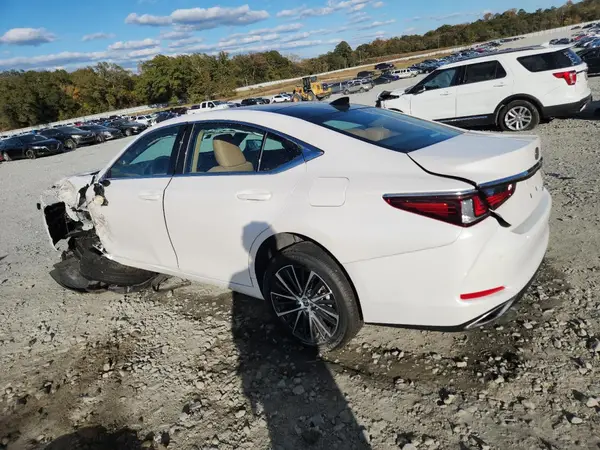 58ADZ1B19SU188438 2025 LEXUS ES - Image 2