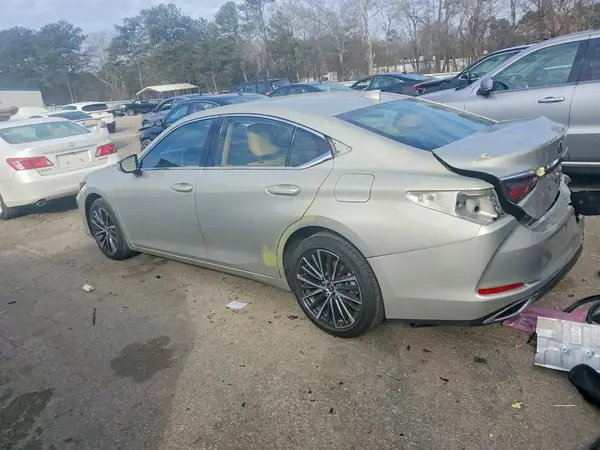 58ADZ1B19SU191999 2025 LEXUS ES - Image 2
