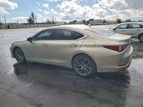 58ADZ1B19SU205948 2025 LEXUS ES - Image 2