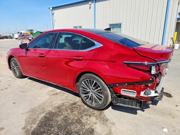 58ADZ1B19SU210101 2025 LEXUS ES - Image 2