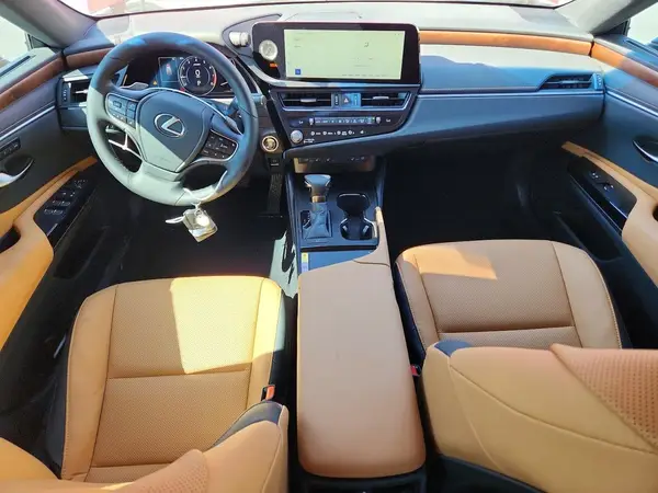 58ADZ1B19SU210101 2025 LEXUS ES - Image 8