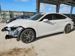 58ADZ1B19SU215959 2025 LEXUS ES