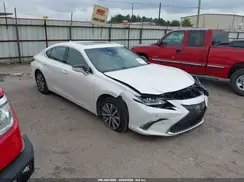 58ADZ1B1XLU066303 2020 LEXUS ES