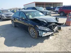 58ADZ1B1XLU070884 2020 LEXUS ES