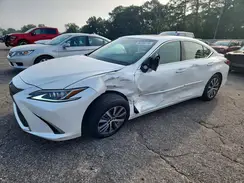 58ADZ1B1XMU084916 2021 LEXUS ES