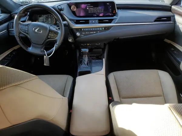 58ADZ1B1XMU088027 2021 LEXUS ES - Image 8