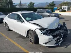 58ADZ1B1XMU088139 2021 LEXUS ES