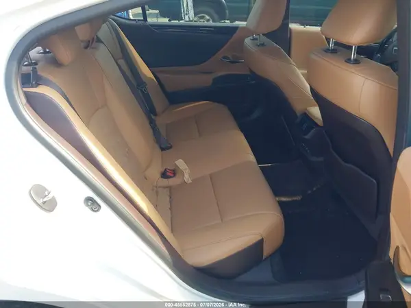58ADZ1B1XMU094619 2021 LEXUS ES - Image 8