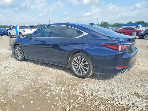 58ADZ1B1XMU094684 2021 LEXUS ES - Image 2