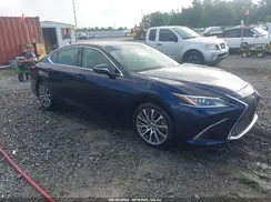 58ADZ1B1XMU095351 2021 LEXUS ES