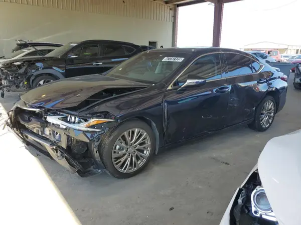 58ADZ1B1XMU101732 2021 LEXUS ES - Image 1