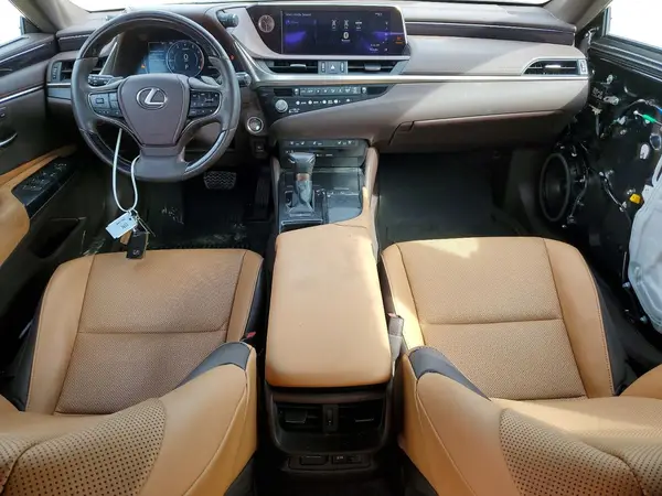 58ADZ1B1XMU102623 2021 LEXUS ES - Image 8