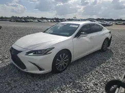 58ADZ1B1XMU102881 2021 LEXUS ES