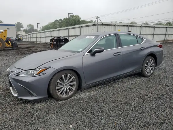 58ADZ1B1XMU103643 2021 LEXUS ES - Image 1