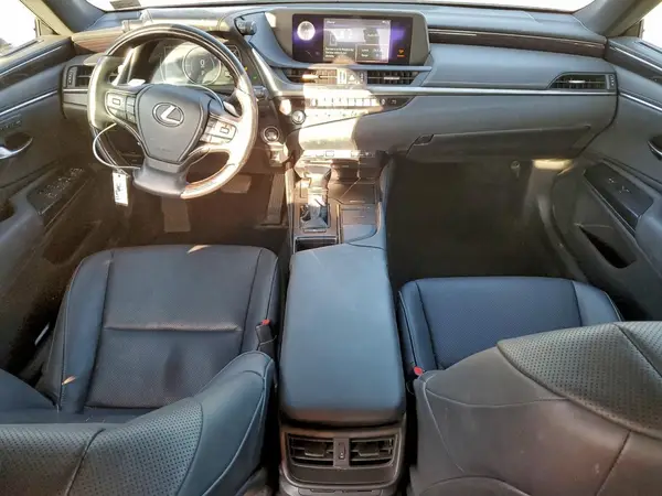 58ADZ1B1XMU106770 2021 LEXUS ES - Image 8