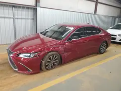58ADZ1B1XMU109636 2021 LEXUS ES