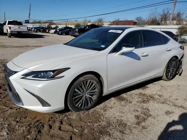 58ADZ1B1XNU111064 2022 LEXUS ES - Image 1
