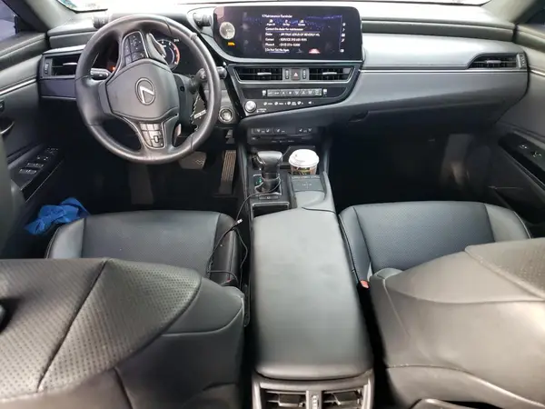58ADZ1B1XNU121786 2022 LEXUS ES - Image 8