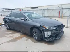 58ADZ1B1XNU125854 2022 LEXUS ES