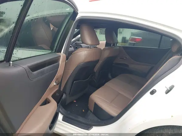 58ADZ1B1XNU127037 2022 LEXUS ES - Image 8